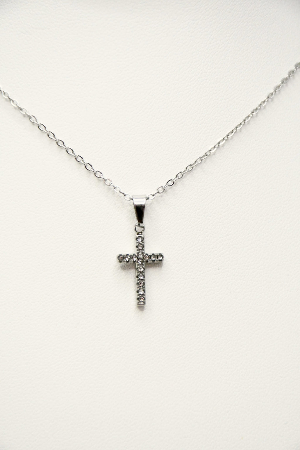 Collier croix strass